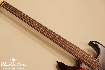 Vibe-4 #014 - 3 Tone Sunburst