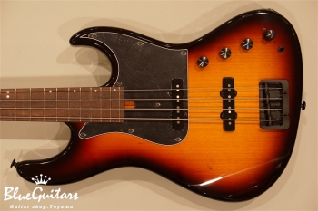 Vibe-4 #014 - 3 Tone Sunburst