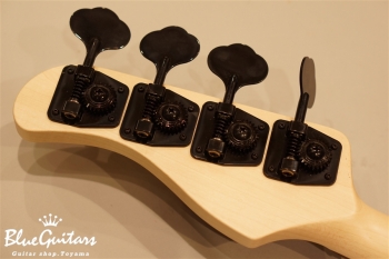 Vibe-4 #014 - 3 Tone Sunburst