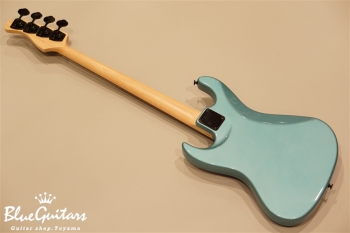 Vibe Standard-4 #015 - Iceblue Metallic