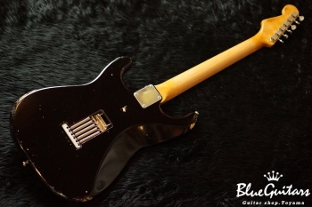 Model S. #005 Medium Aged - Black with Copper Pink