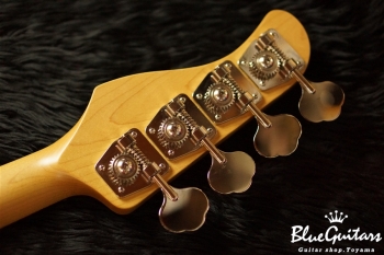 Gene Standard-4 #020 - Fiesta Red