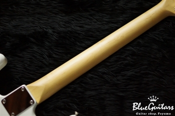 Made In Japan Hybrid 60s Stratocaster - Arctic White