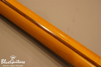 T-Bone / Rosewood - Vintage Cream