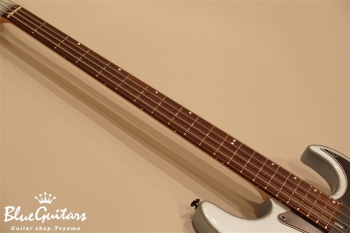 Vibe Standard-4 #023 - Vintage Iceblue Metallic