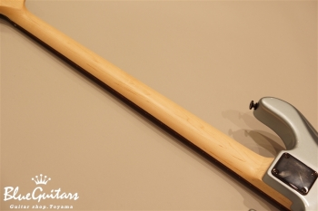 Vibe Standard-4 #023 - Vintage Iceblue Metallic