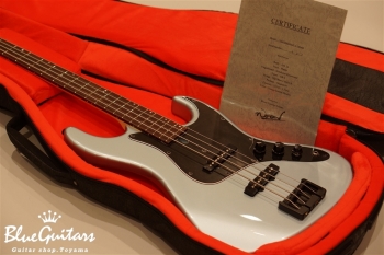 Vibe Standard-4 #023 - Vintage Iceblue Metallic