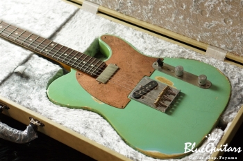 Model T. #009 Heavy Aged - Seafoam Green with Copper Pink [Signature Specs]