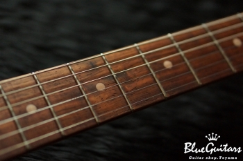 Model S. #021 Light Aged - Burn Burgundy Rose with True Red