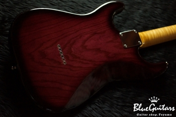 Model S. #021 Light Aged - Burn Burgundy Rose with True Red