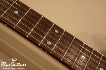 S-622 Alder/R - Red Granite