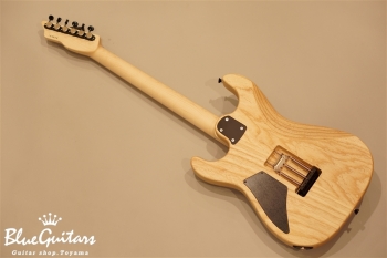 S-622 Ash/M - Black Granite