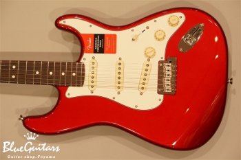American Professional Stratocaster - Candy Apple Red
