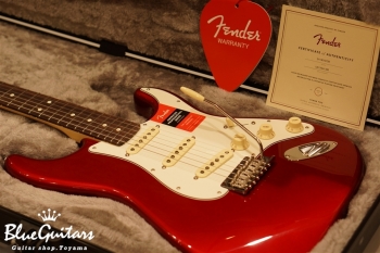 American Professional Stratocaster - Candy Apple Red