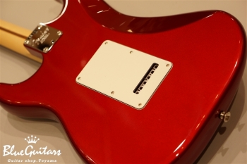 American Professional Stratocaster - Candy Apple Red