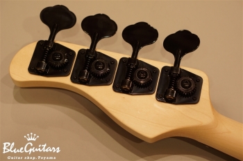 Vibe Standard-4 Model - Sage Green Metallic