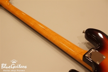 American Vintage 1962 Jazz Bass 2Knob - 3-Color Sunburst