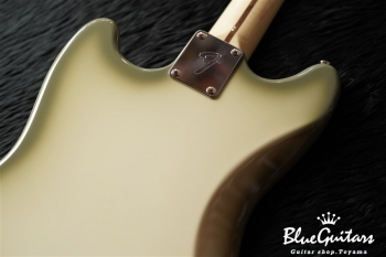 Limited Edition Made in Japan Antigua Mustang