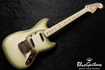 Limited Edition Made in Japan Antigua Mustang