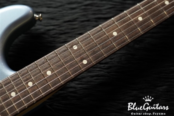 Made in Japan 2019 Limited Collection Stratocaster - Ice Blue Metallic