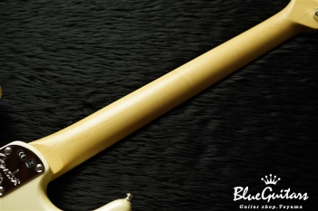 American Elite Stratocaster HSS Shawbucker - Olympic Pearl