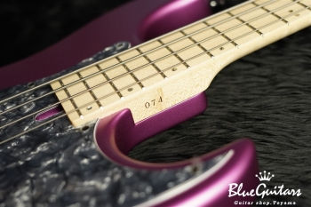 Vibe Standard-4 #074 - Matte Pink Metallic