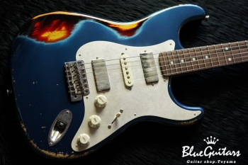 Model S. #044 Multi Layer/Heavy Aged - Dark Lake Placid Blue over 3Tone Sunburst with Silver
