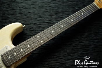 Model S. #043 Heavy Aged - White Blonde with Antique Silver