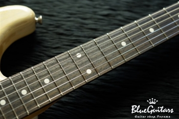 Model S. #043 Heavy Aged - White Blonde with Antique Silver