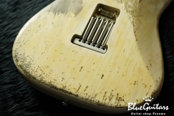 Model S. #043 Heavy Aged - White Blonde with Antique Silver