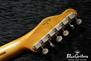 Model T. #037 Light Aged - Butterscotch Blonde with Black