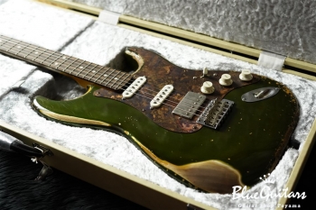 Model S. #034 Heavy Aged - Candy Apple Green with Copper Red