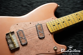 IRIS #040 - Copper Pink over Silver 