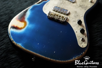 IRIS #027 - Metallic Blue over 3Tone Sunburst 