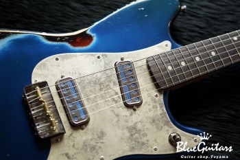 IRIS #027 - Metallic Blue over 3Tone Sunburst 