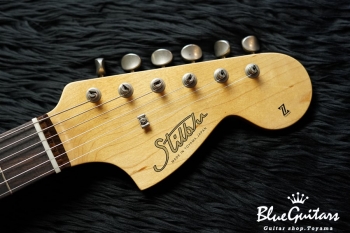 IRIS #027 - Metallic Blue over 3Tone Sunburst 