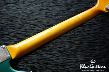 IRIS #026 - Metallic Green over 3Tone Sunburst 