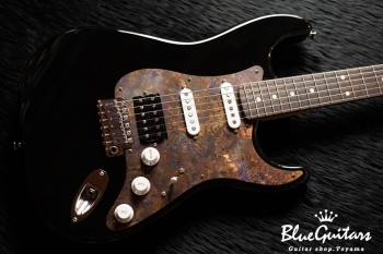 Model S. #028 Light Aged - Black with Copper Red