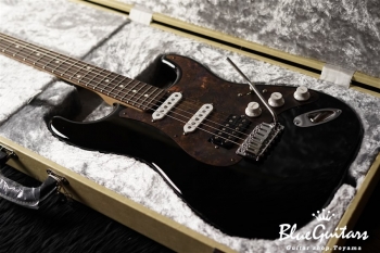 Model S. #028 Light Aged - Black with Copper Red