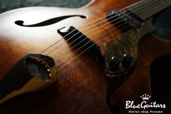 Arcus Thinbody Archtop - Urushi