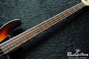 Vibe-4 #014 - 3 Tone Sunburst