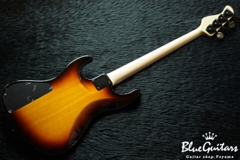 Vibe-4 #014 - 3 Tone Sunburst