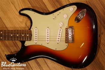 Team Built Custom 1960 Stratocaster N.O.S. - 3-Color Sunburst