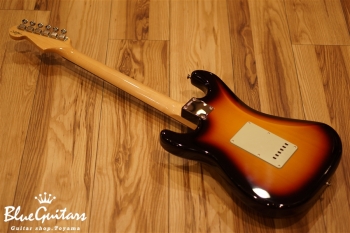 Team Built Custom 1960 Stratocaster N.O.S. - 3-Color Sunburst