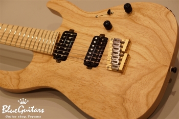 S-724MS - Naked / Black Hardware