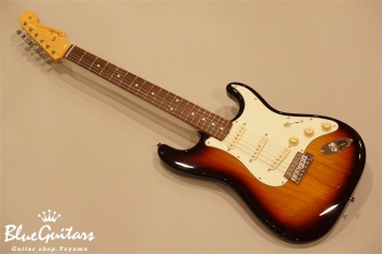Fender - Japan Exclusive Classic 60s Stratocaster Texas Special