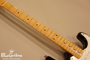 AMERICAN VINTAGE '56 STRATOCASTER - Black