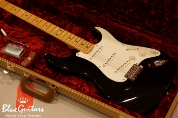 AMERICAN VINTAGE '56 STRATOCASTER - Black