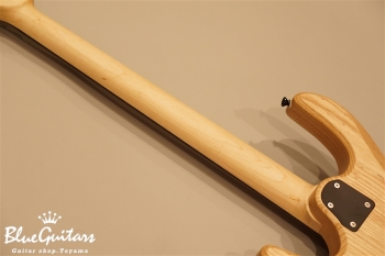 S-624MS - Black(Open Pore) w/Matching Head & White Line Logo & Hard Aged Cover