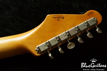 Model S. #017 Light Aged - White Blonde with Orii Blue